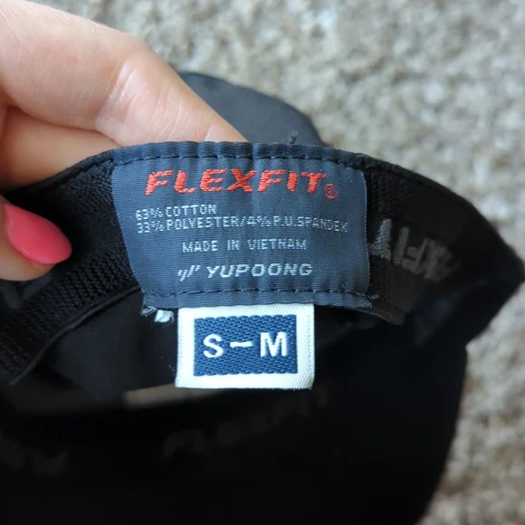 Travis Mathew hat - Picture 5 of 7